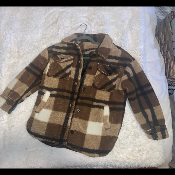 NWOT- stoic oversized sherpa shacket - Picture 3 of 6